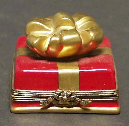 PEINT MAIN LIMOGES BOX Bon Bon Box-Red - Boxed