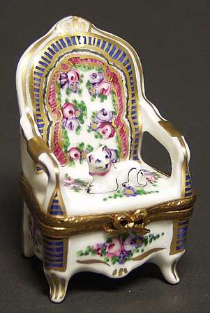PEINT MAIN LIMOGES BOX Cat In Chair - Boxed