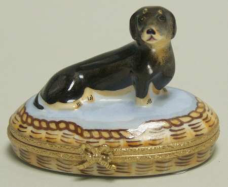 PEINT MAIN LIMOGES BOX Dachshund - With Box Bx347