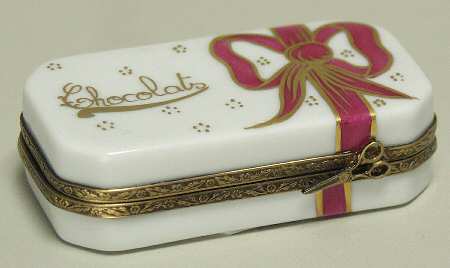 PEINT MAIN LIMOGES BOX Chocolats - With Box Bx356