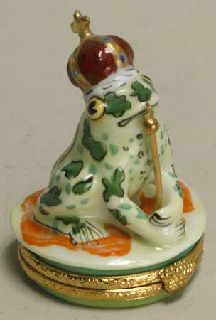 PEINT MAIN LIMOGES BOX Frog W/ Crown - With Box Bx375