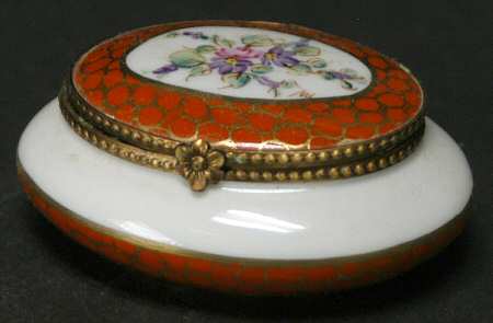 PEINT MAIN LIMOGES BOX Floral Oval Shaped Hinged Box - With Box Bx353