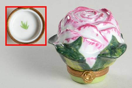 PEINT MAIN LIMOGES BOX Pink And White Flower - No Box