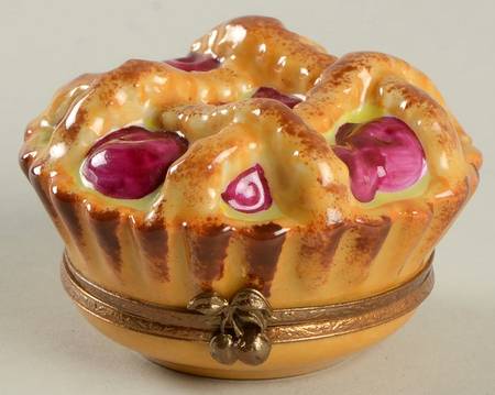 PEINT MAIN LIMOGES BOX Apple Pie - No Box