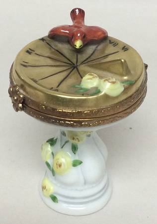 PEINT MAIN LIMOGES BOX Bird Bath - Nb673, No Box