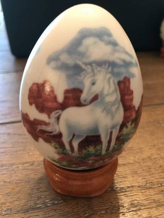 Unicorn Egg Western Scene - No Box