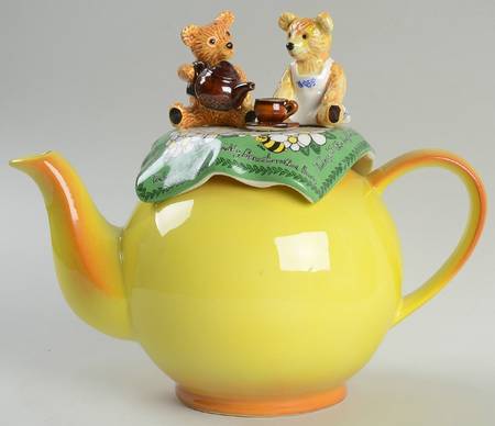 Cardew Designs Tea Pot Betty Teddy Bear Picnic - Boxed