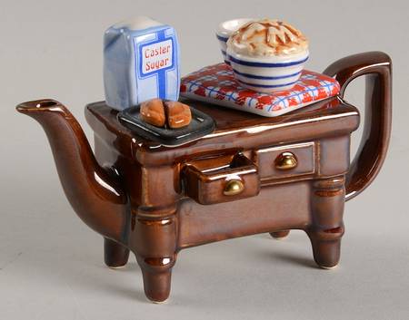 Cardew Designs Tea Pot Sugar Pie Baking Day - Miniature Dark Br - Boxed