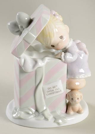 Precious Moments Night Lights Present-Do Not Open Til Christmas - Boxed