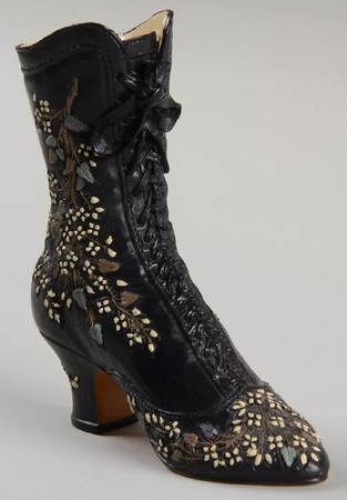 Nostalgia If the Shoe Fits Black Floral Boot - No Box