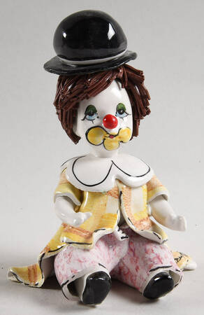Lino Zampiva Figurines Clown Sitting Brown Hair Black Hat - Boxed