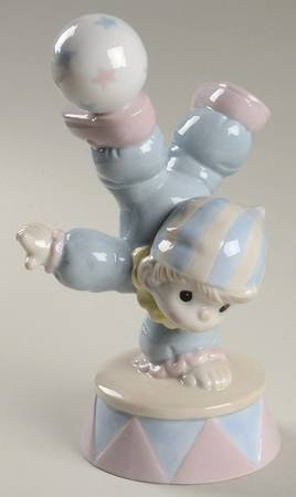 Precious Moments Giftware Smile Along The Way-Musicalthe Entertain - No Box