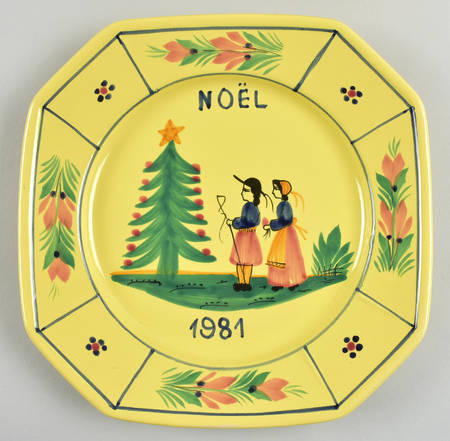 Quimper Christmas Plate Noel-Yellow 1981 - Boxed