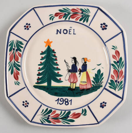Quimper Christmas Plate Noel-Cream 1981 - Boxed