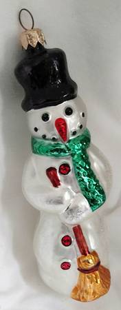 Snowmen with Broom Buttons-Green Scarf/Gold Broom - No Box