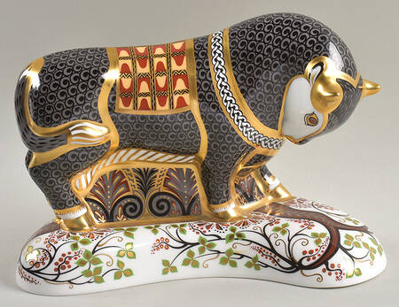 Imari Paperweight Collection Grecian Bull - Boxed
