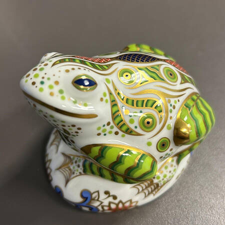 Imari Paperweight Collection Toad - Boxed