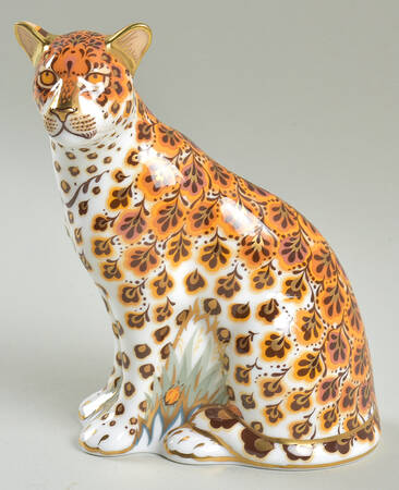 Imari Paperweight Collection Leopardess - With Box Bx371