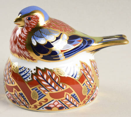 Imari Paperweight Collection Chaffinch Nesting-1997-Collectors Guild - Boxed