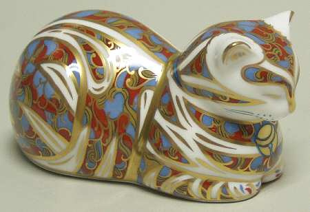 Imari Paperweight Collection Contented Cat - Boxed