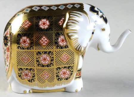 Imari Paperweight Collection The Yorkshire Rose Elephant Pj - Boxed