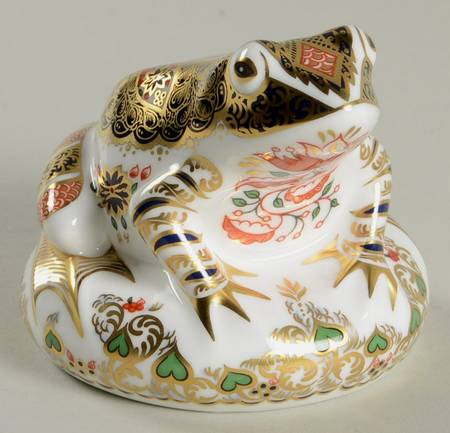 Imari Paperweight Collection Old Imari Frog - Boxed