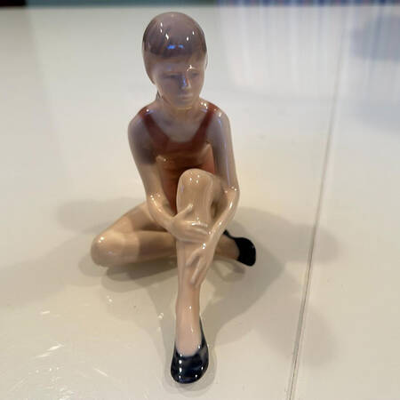 Dance & Music Ballet Dancer - No Box