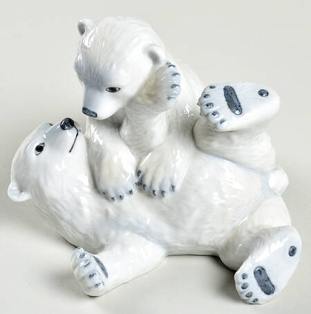 Animals-Wildlife Polar Bears Cubs Playing - No Box