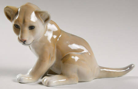 Animals-Wildlife Lion Cub - No Box