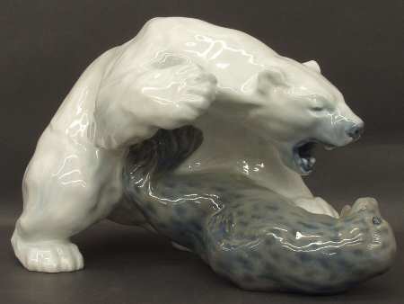 Animals-Wildlife Polar Bear & Seal - No Box