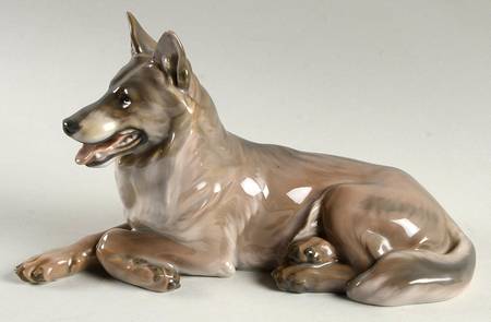 Dogs Belgian Shepherd Dog Reclining - No Box
