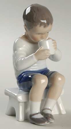 Children Victor-Boy On Stool - No Box