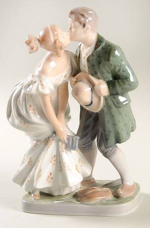 Couples Princess & Swineherd-Overglaze - No Box