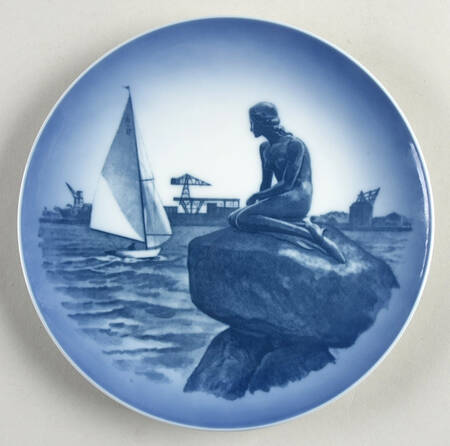 Single Release Commemorative Plates Little Mermaid - No Box