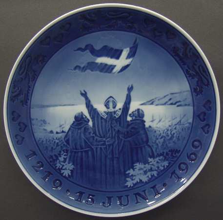 Single Release Commemorative Plates Dannebrog-Danish Flag 750th Anniversary - No Box