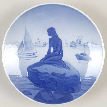 Single Release Commemorative Plates Mermaid - No Box