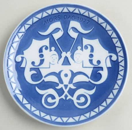 Mothers Day Plate Twins - Boxed