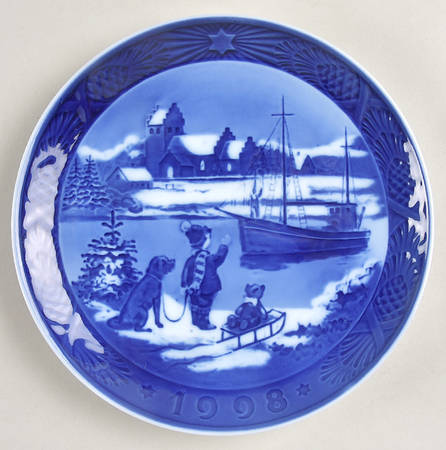 Annual Christmas Plate Welcome Home - Boxed