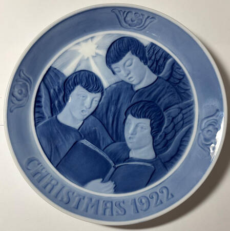Annual Christmas Plate Three Singing Angels-English - No Box