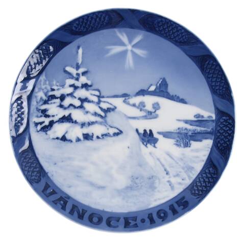 Annual Christmas Plate Danish Landscape-Czech - No Box