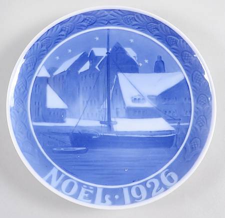 Annual Christmas Plate Christianshavn Canal-French - No Box