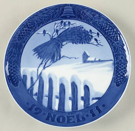Annual Christmas Plate Danish Landscape-French - No Box