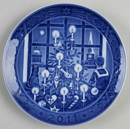 Annual Christmas Plate Waiting For Santa Claus - Boxed