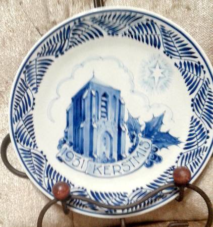 Royal Delft Christmas Plates Church Tower - Boxed