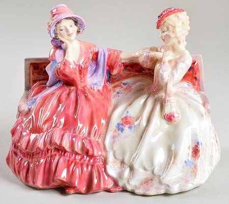 Royal Doulton Figurine The Gossips - No Box Nb1705