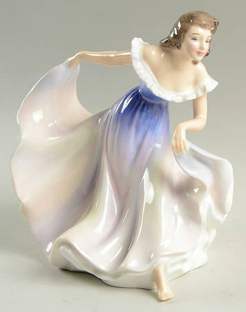 Royal Doulton Figurine A Gypsy Dance - No Box