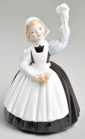 Royal Doulton Figurine Mothers Help - No Box