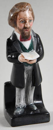 Royal Doulton Figurine Charles Dickens - Boxed