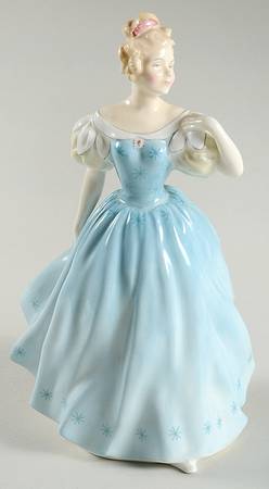 Royal Doulton Figurine Enchantment - With Box Bx662