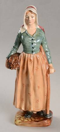 Royal Doulton Figurine French Peasant - Nb763, No Box